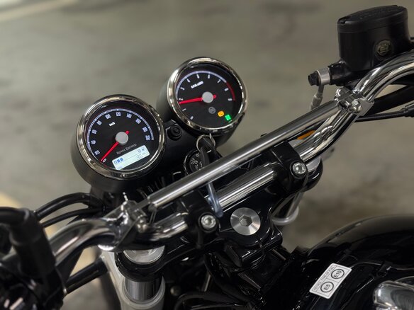 2026 Royal Enfield Interceptor, чёрный, 694000 рублей - вид 9
