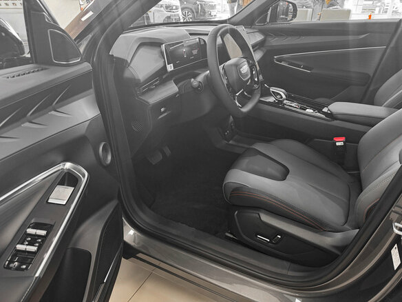 2026 Geely Cityray, серый - вид 8