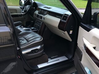 2010 Land Rover Range Rover Supercharged III Рестайлинг 2, коричневый, 2100000 рублей, вид 5