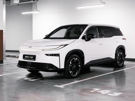 2026 Toyota bZ3X 58.3 kWh, белый, 2933000 рублей, вид 1