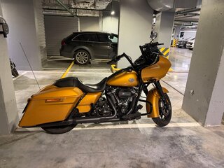 2023 Harley-Davidson Road Glide Special, золотистый, 2850000 рублей, вид 1