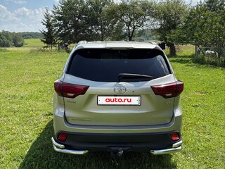 2014 Toyota Highlander III (XU50), бежевый, 3000000 рублей, вид 2