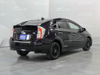 2011 Toyota Prius III Рестайлинг (XW30), красный, 1054000 рублей, вид 5