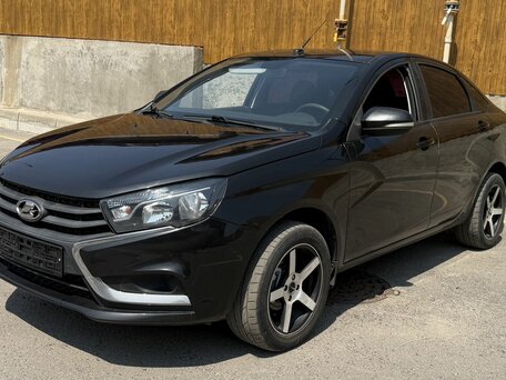 2018 Lada (ВАЗ) Vesta I, чёрный, 700000 рублей, вид 3