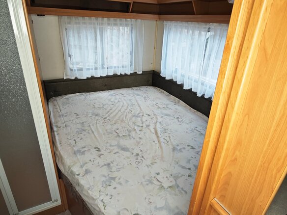 1996 Knaus Azur, белый, 918000 рублей - вид 15