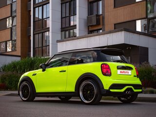 2020 Mini Hatch Cooper S III (F55/F56) Рестайлинг, жёлтый, 2460000 рублей, вид 5