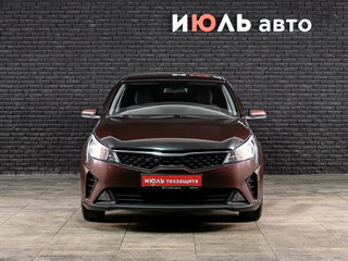 2022 Kia Rio IV Рестайлинг, коричневый, 1570000 рублей, вид 2