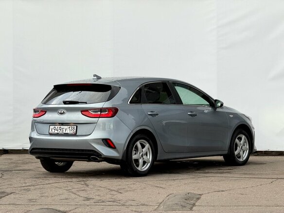 2020 Kia Ceed III, серый, 1670000 рублей - вид 11