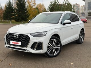 2022 Audi Q5 40 TDI II (FY) Рестайлинг, белый, 5380000 рублей, вид 2