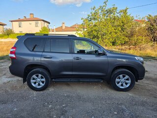 2015 Toyota Land Cruiser Prado 6-speed 150 Series Рестайлинг 1, серый, 3200000 рублей, вид 4