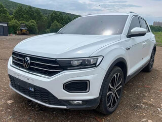 2022 Volkswagen T-Roc I Рестайлинг, белый, 1470000 рублей, вид 1