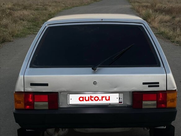 2005 Lada (ВАЗ) 21093i, серебристый, 115000 рублей - вид 1