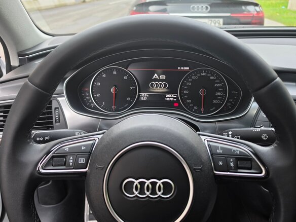 2012 Audi A6 IV (C7), белый, 1760000 рублей - вид 10