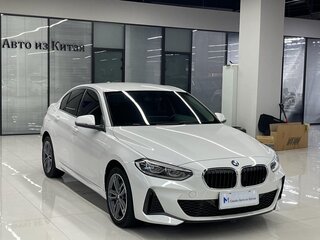 2023 BMW 1 серии 120i III (F52) Рестайлинг, белый, 1818000 рублей, вид 3