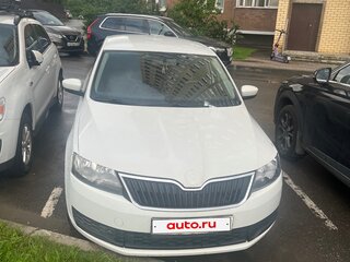 2017 Skoda Rapid I Рестайлинг, белый, 1000000 рублей, вид 1