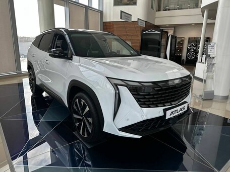 2026 Geely Atlas II, белый, 3449990 рублей, вид 4
