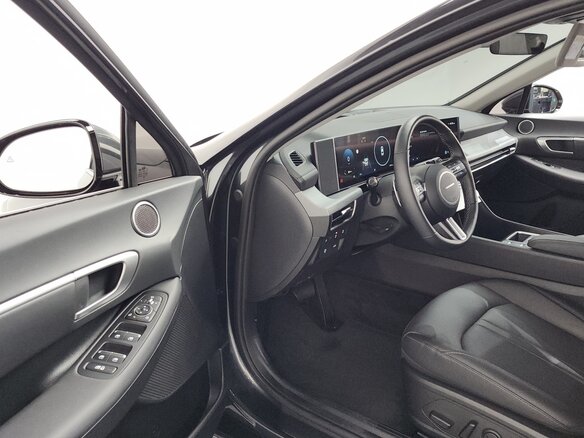 2026 Hyundai Sonata VIII (DN8) Рестайлинг, серебристый, 3060000 рублей - вид 16