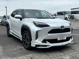 2023 Toyota Yaris Cross I, белый, 1490000 рублей, вид 4