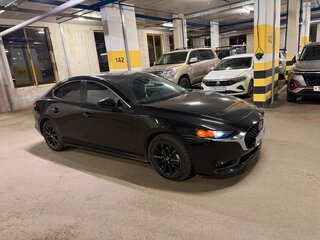 2020 Mazda 3 IV (BP), чёрный, 2000000 рублей, вид 1