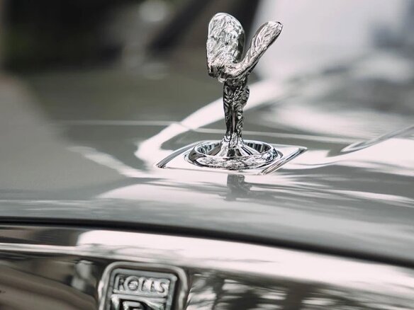 2020 Rolls-Royce Cullinan I (Series I), серый, 25500000 рублей - вид 29