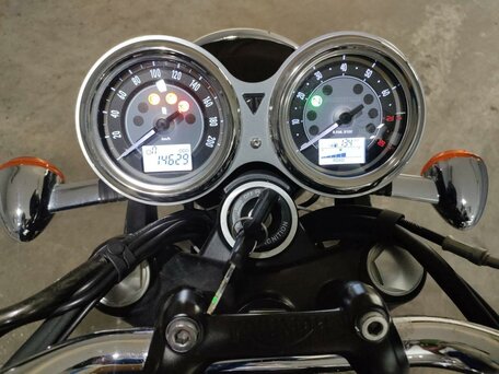 2022 Triumph Bonneville T120, чёрный, 1277000 рублей, вид 5