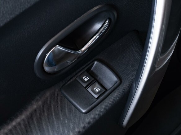 2015 Renault Logan II, серый, 734000 рублей - вид 17
