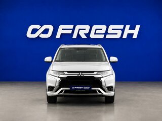 2022 Mitsubishi Outlander III Рестайлинг 3, белый, 2819444 рублей, вид 3