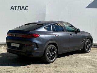 2020 BMW X6 40i III (G06), серый, 5990000 рублей, вид 3