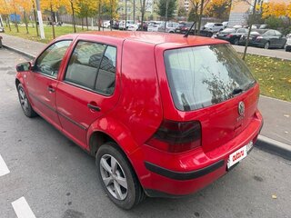 2000 Volkswagen Golf IV, красный, 310000 рублей, вид 4