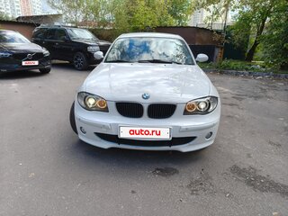 2008 BMW 1 серии 118i I (E81/E82/E87/E88) Рестайлинг, белый, 850000 рублей, вид 5