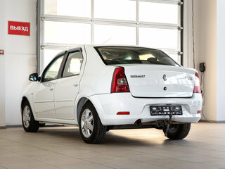 2012 Renault Logan I Рестайлинг, белый, 500000 рублей, вид 4