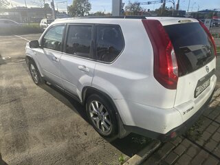 2013 Nissan X-Trail II Рестайлинг, белый, 1039000 рублей, вид 3