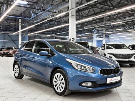 2013 Kia Ceed II, синий, 733000 рублей, вид 2