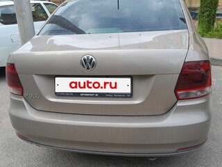 2015 Volkswagen Polo V Рестайлинг, бежевый, 1150000 рублей, вид 4