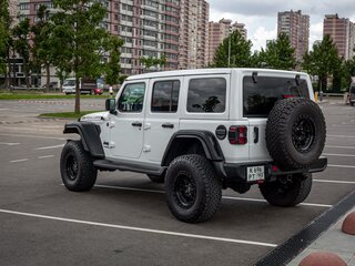 2021 Jeep Wrangler IV (JL), белый, 5450000 рублей, вид 5