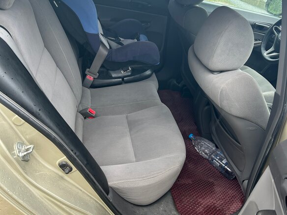 2008 Honda Civic VIII, бежевый, 500000 рублей - вид 8