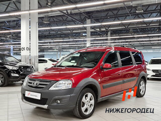2020 Lada (ВАЗ) Largus Cross I, красный, 973000 рублей, вид 1