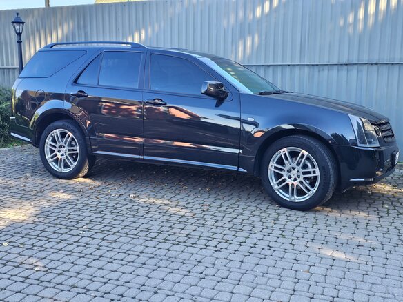 2009 Cadillac SRX I, чёрный, 1110000 рублей - вид 8