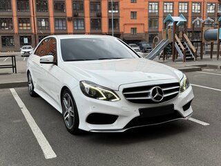 2013 Mercedes-Benz E-Класс 200 IV (W212, S212, C207) Рестайлинг, белый, 1900000 рублей, вид 5
