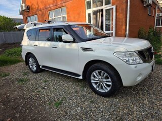 2013 Nissan Patrol VI (Y62), белый, 1950000 рублей, вид 2