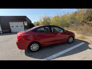 2015 Hyundai Solaris I Рестайлинг, красный, 725000 рублей, вид 3
