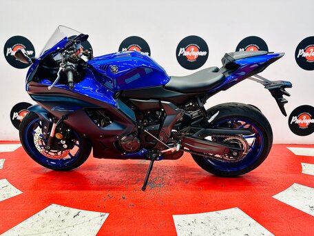 2022 Yamaha YZF-R7, синий, 820000 рублей, вид 2