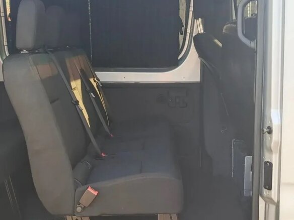 2018 Mercedes-Benz Sprinter, серебристый, 4050000 рублей - вид 8