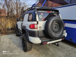 2006 Toyota FJ Cruiser, белый, 3500000 рублей, вид 3