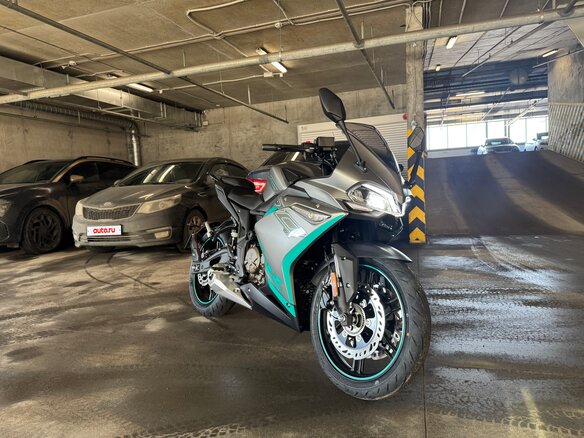 2026 Voge 300RR, серый, 360000 рублей - вид 2