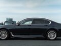 2015 BMW 7 серии 730d xDrive VI (G11/G12), чёрный, 2700000 рублей - вид 2
