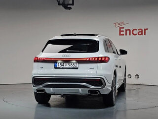 2025 Audi Q5 Sportback TFSI quattro S tronic II (GU), белый, 6175000 рублей, вид 4