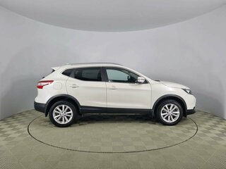 2017 Nissan Qashqai II, белый, 1557000 рублей, вид 4