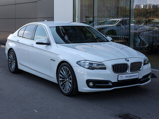 2013 BMW 5 серии 520i VI (F10/F11/F07) Рестайлинг, белый, 2098000 рублей, вид 3