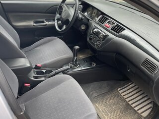 2005 Mitsubishi Lancer IX Рестайлинг, серебристый, 170000 рублей, вид 5